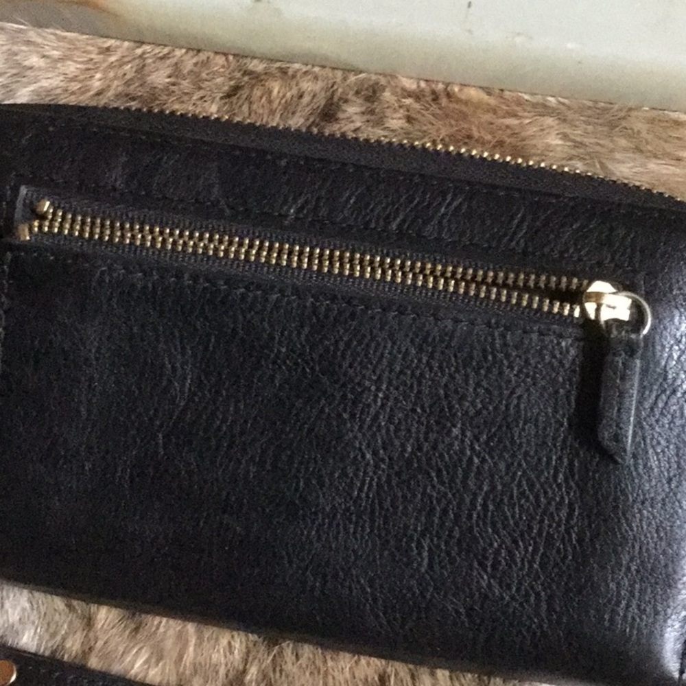 Fossil wristlet wallet travel vacay classic leather timeless chic - Picture 6 of 9